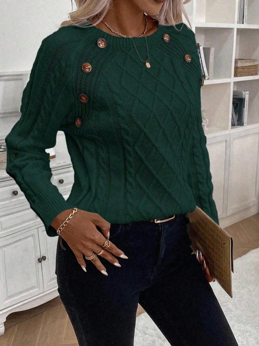 Clara – Pull en Maille Câble avec Détails Bouton