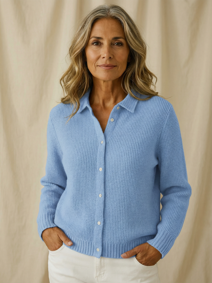 Elaine | Cardigan Classique en Tricot avec Boutons